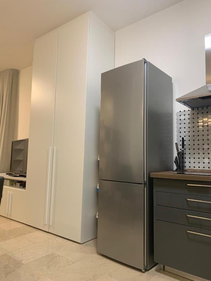 Ugo Bassi Lux Apartment Bologna Exterior photo